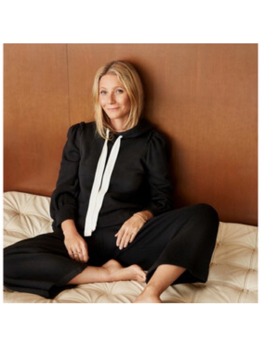 Goop cropped sweatshirt